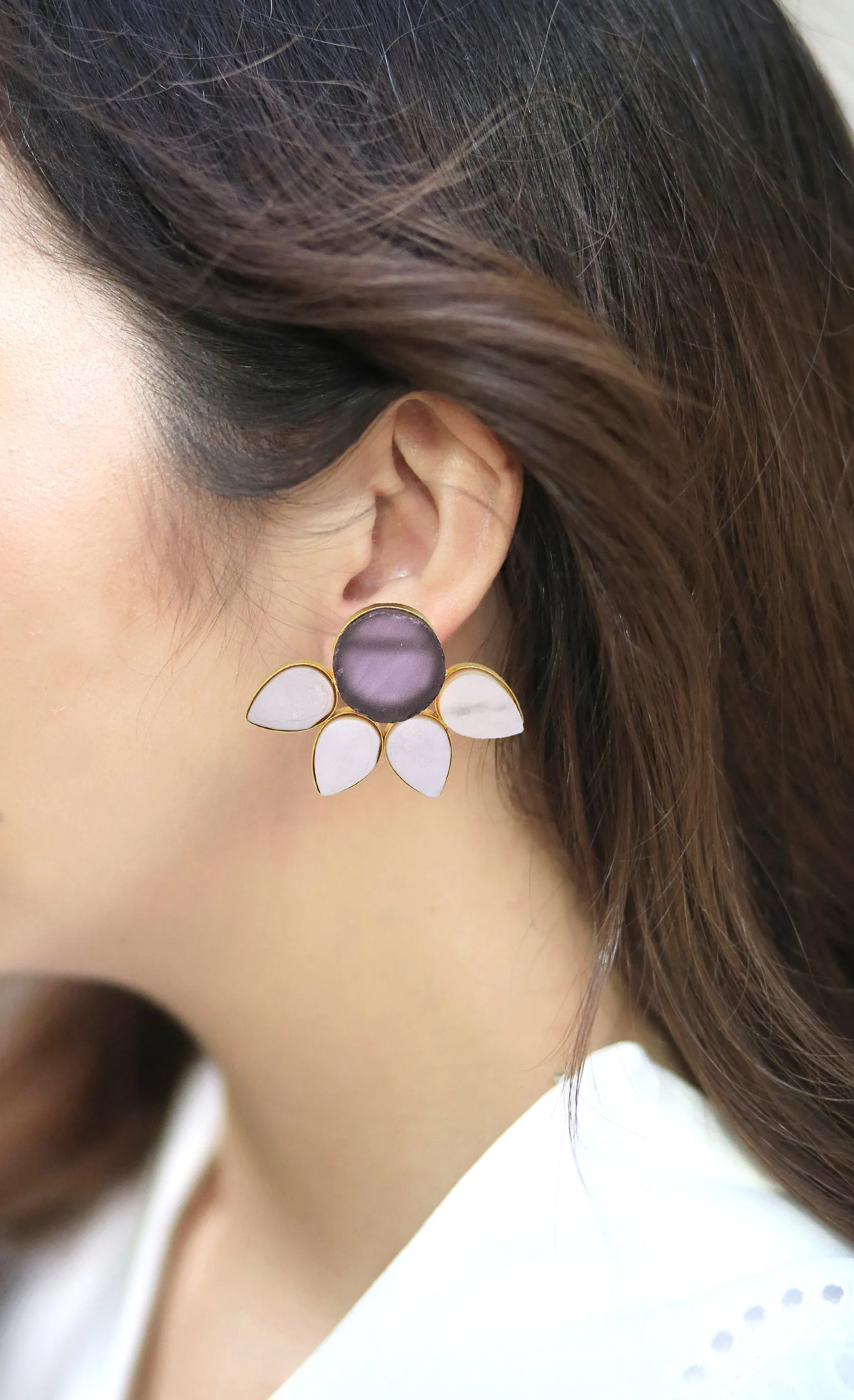 Half Flora Earrings (Amethyst)