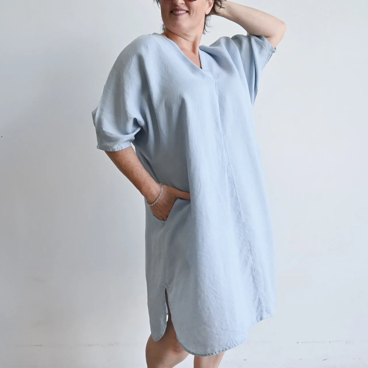 Kobomo Linen Kaftan Dress - Chambray Blue